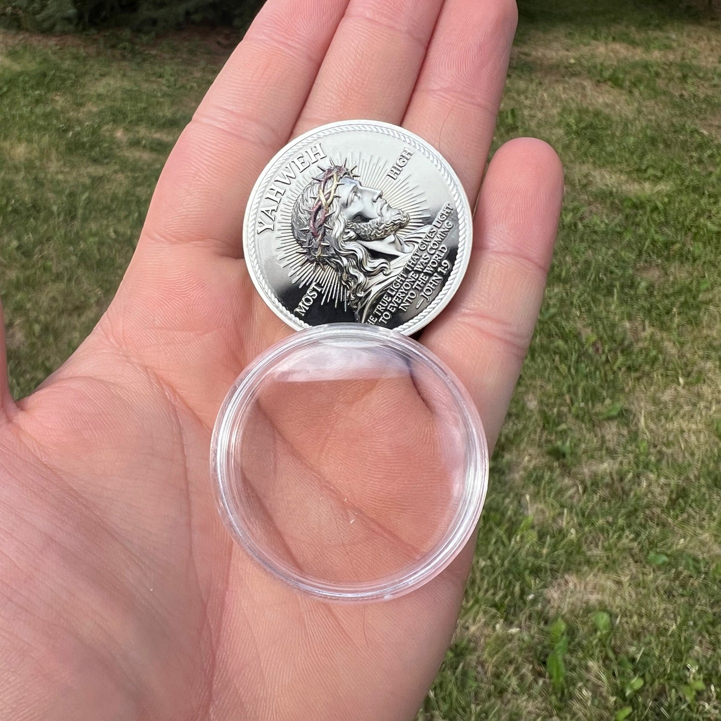 THE LIVING LIGHT JESUS COIN